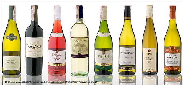 zdjęcia produktowe wina Szymona Zduńczyka